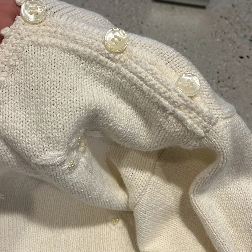 VINTAGE LIZ CLAIBORNE FLORAL EMBROIDERED BEADED KNIT SWEATER IVORY WHITE SIZE 8P - Picture 8 of 15